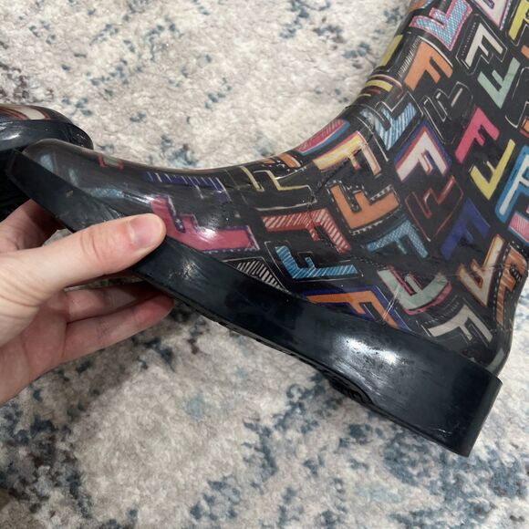 FENDI Zucca Logo Rubber Multicolor Monogram Logo Rain Boots Women’s Size: EUR 40 - Picture 4 of 7
